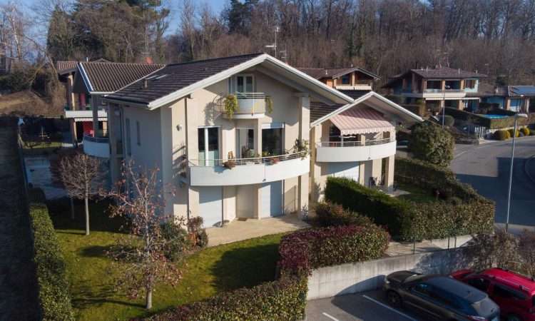 Valmorea - Via Della Selva